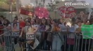 Demi Lovato Llego A Perú Y Saludo A Sus Fans  2012 09351