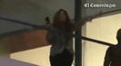 Demi Lovato Llego A Perú Y Saludo A Sus Fans  2012 13770