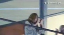 Demi Lovato Llego A Perú Y Saludo A Sus Fans  2012 15090