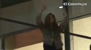 Demi Lovato Llego A Perú Y Saludo A Sus Fans  2012 29098