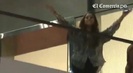 Demi Lovato Llego A Perú Y Saludo A Sus Fans  2012 29903