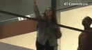 Demi Lovato Llego A Perú Y Saludo A Sus Fans  2012 30084