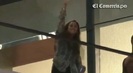 Demi Lovato Llego A Perú Y Saludo A Sus Fans  2012 30637