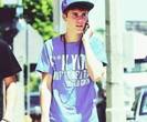 Justin la telefon