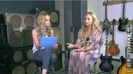 Demi Lovato Acuvue Live Chat - May 16_ 2012 054122