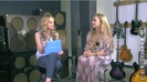 Demi Lovato Acuvue Live Chat - May 16_ 2012 074515