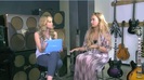 Demi Lovato Acuvue Live Chat - May 16_ 2012 084903
