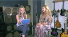 Demi Lovato Acuvue Live Chat - May 16_ 2012 094502