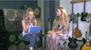 Demi Lovato Acuvue Live Chat - May 16_ 2012 094419