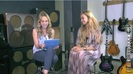 Demi Lovato Acuvue Live Chat - May 16_ 2012 094905