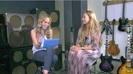Demi Lovato Acuvue Live Chat - May 16_ 2012 094438