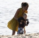 L: Hai s ate ia mama si pe tine :)))