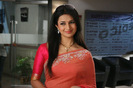 Divyanka Tripathi hot boobs in saree with blouse
