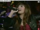 Demi Lovato-This is me(Live) with lyrics 22006