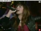 Demi Lovato-This is me(Live) with lyrics 22255