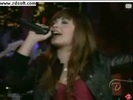 Demi Lovato-This is me(Live) with lyrics 22291