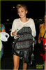 miley-cyrus-post-engagement-announcement-dinner-10