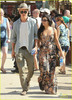 vanessa-hudgens-austin-butler-renassaince-fair-11