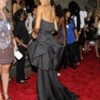 Rihanna_1231372453_1