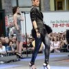Rihanna_1231373680_3