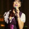Rihanna_1231373932_3