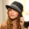 bella-thorne-806126l-thumbnail_gallery