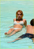 miley-cyrus-praises-carrie-underwoods-gay-marriage-nod-00