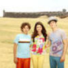 wizards-of-waverly-place-the-movie-292182l-thumbnail_gallery