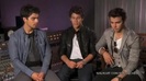 Demi Lovato & Jonas Brothers - Behind The Scenes (2010 Walmart Soundcheck).mp4 2012