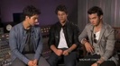 Demi Lovato & Jonas Brothers - Behind The Scenes (2010 Walmart Soundcheck).mp4 1873