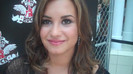 Demi Lovato_ Very Fashionable And  Pretty During An Interview 0075