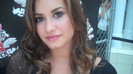 Demi Lovato_ Very Fashionable And  Pretty During An Interview 0537