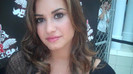 Demi Lovato_ Very Fashionable And  Pretty During An Interview 0541