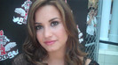 Demi Lovato_ Very Fashionable And  Pretty During An Interview 0580