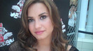 Demi Lovato_ Very Fashionable And  Pretty During An Interview 0586