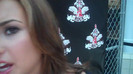 Demi Lovato_ Very Fashionable And  Pretty During An Interview 0804
