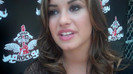 Demi Lovato_ Very Fashionable And  Pretty During An Interview 2048