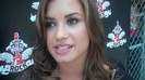 Demi Lovato_ Very Fashionable And  Pretty During An Interview 2672