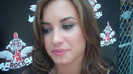 Demi Lovato_ Very Fashionable And  Pretty During An Interview 2747