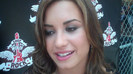 Demi Lovato_ Very Fashionable And  Pretty During An Interview 2784
