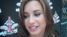 Demi Lovato_ Very Fashionable And  Pretty During An Interview 2814