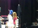Demi Lovato\'s Entrance at Souncheck 0828