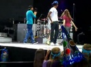 Demi Lovato\'s Entrance at Souncheck 0448