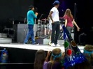 Demi Lovato\'s Entrance at Souncheck 0452