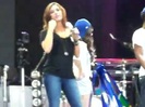Demi Lovato\'s Entrance at Souncheck 2806