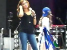 Demi Lovato\'s Entrance at Souncheck 2833