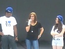 Jonas Brothers sound check 1099