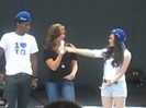 Jonas Brothers sound check 2137
