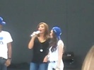 Jonas Brothers sound check 2700