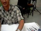 Meeting the Jonas Brothers and Demi Lovato at Walmart 0230